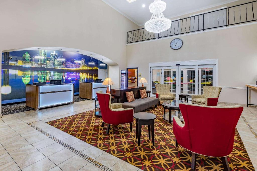 La Quinta by Wyndham Garland Harbor Point photo 4