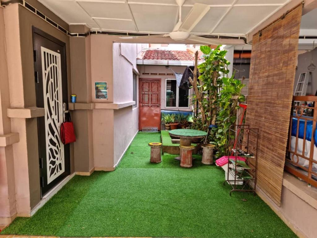 Homestay LaNik Saujana Utama 2 - Tap to explore photos