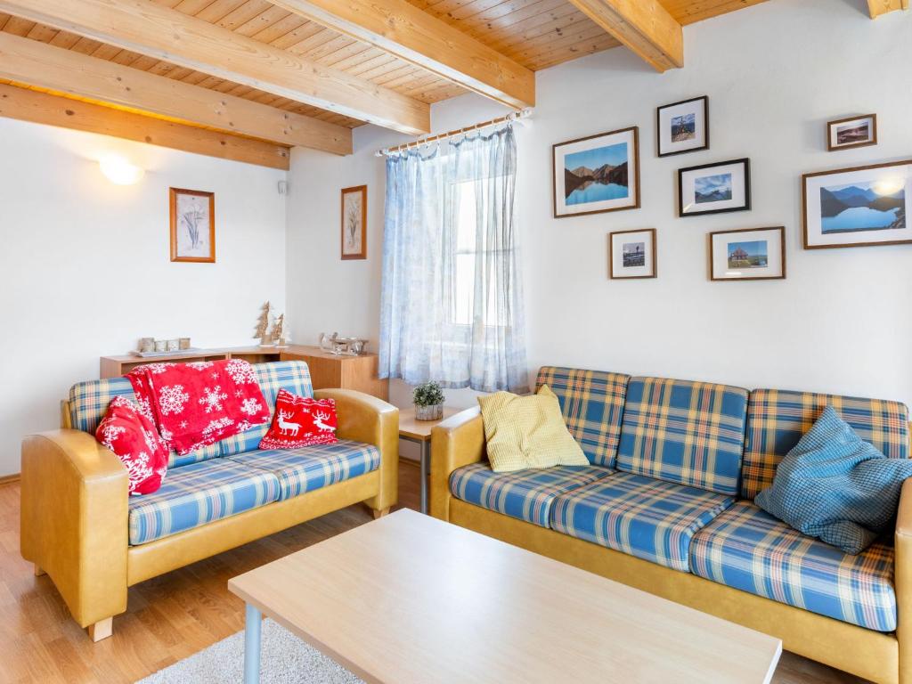 Holiday Home Holiday Hill 64 by Interhome photo 2