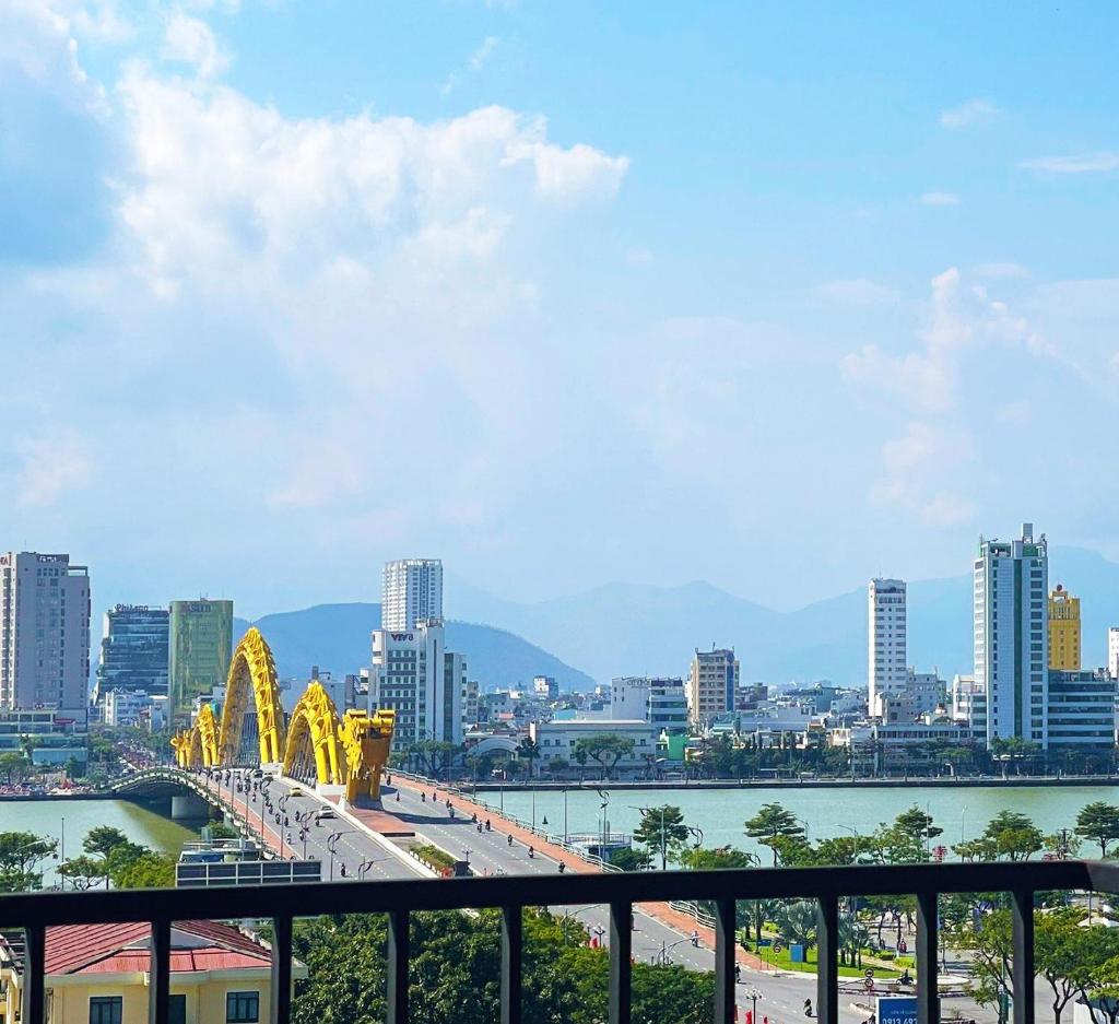 Madame Trang Da Nang