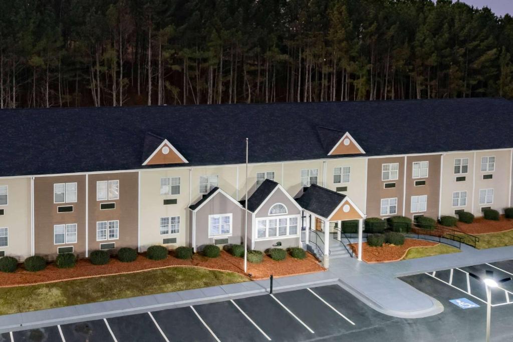 Microtel Inn by Wyndham Athens photo 2