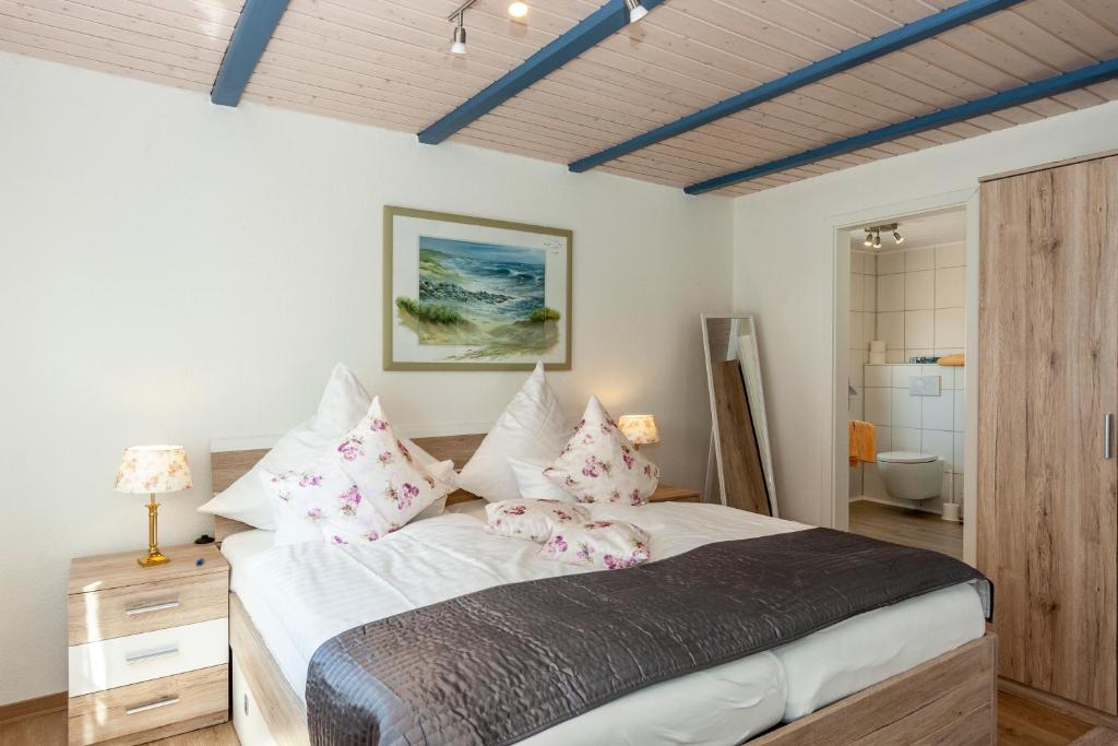 Hotel garni NordSeerose Greetsiel photo 1