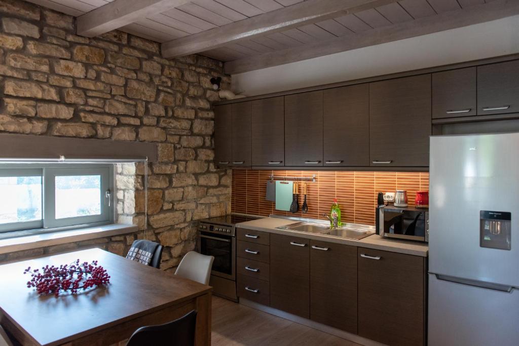 Kalpaki luxury maisonette 3 photo 4