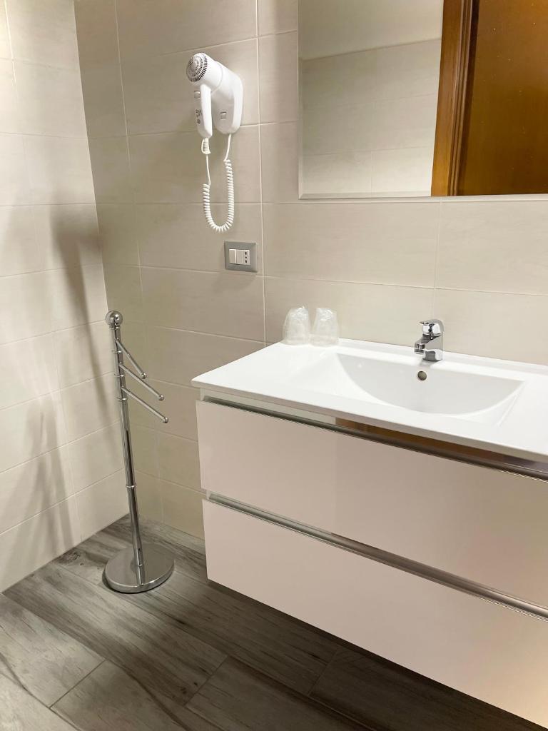 Hotel San Germano - Tap to explore photos