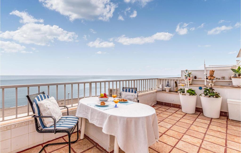 Nice Apartment In Benalmadena With Wifi And 1 Bedrooms
