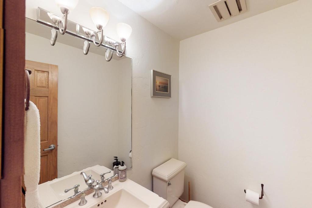 Vail City Bungalow photo 4