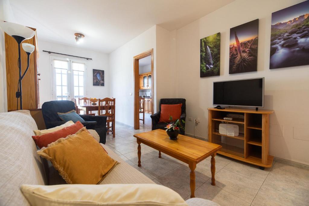 Apartamentos Leomar II photo 2