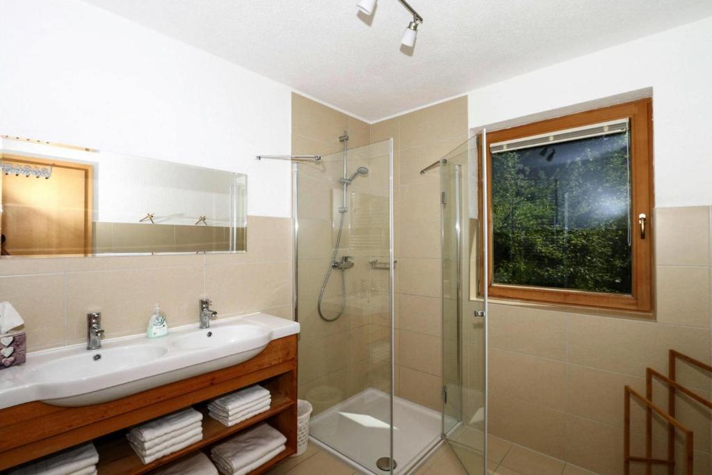 Semi-detached house, Zell am Ziller photo 4