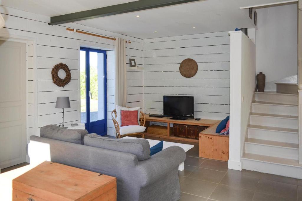 Holiday Home Locquirec - BRE05104e-F photo 1