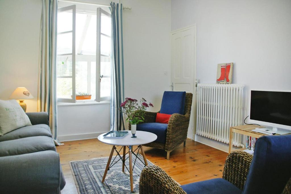 Holiday Home Plougasnou - BRE05456-F photo 2