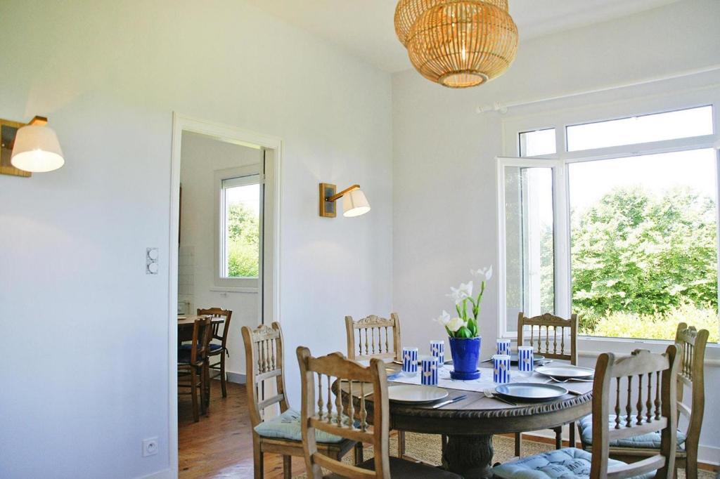 Holiday Home Plougasnou - BRE05456-F photo 4