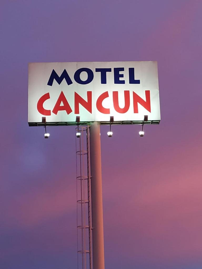 Motel Cancun León photo 2