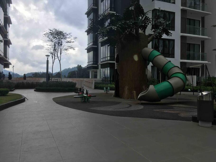 Midhills Genting Highland - Tower 1 with Netflix # Disney Hotstar # WIFI photo 4