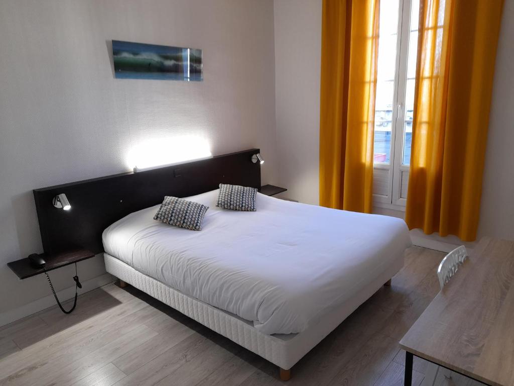 Contact Hotel de France photo 2