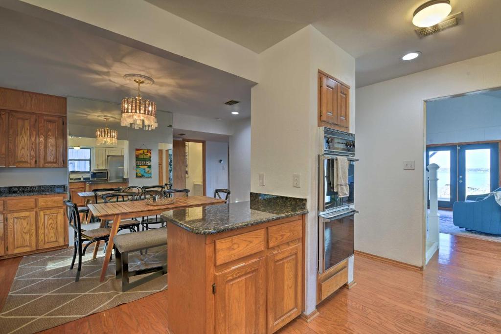 Chic Lakefront Granbury Getaway with Private Dock! photo 1