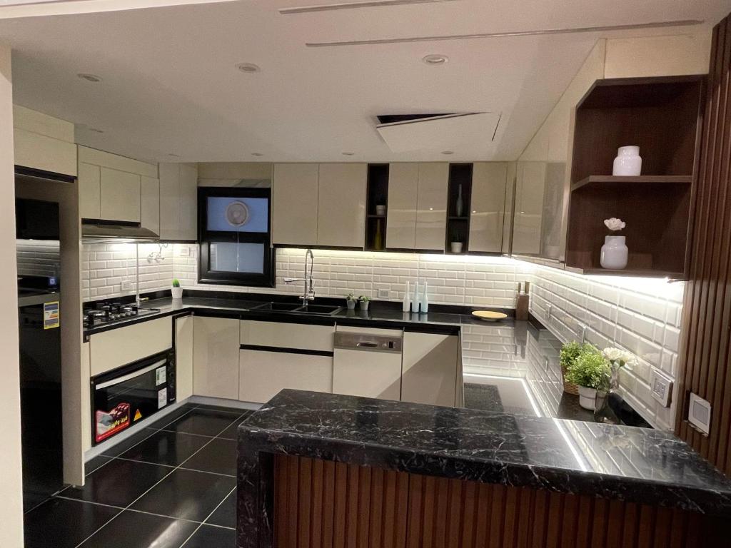 Family Luxury apartment at Milsa Nasr City , Building 27 photo 2