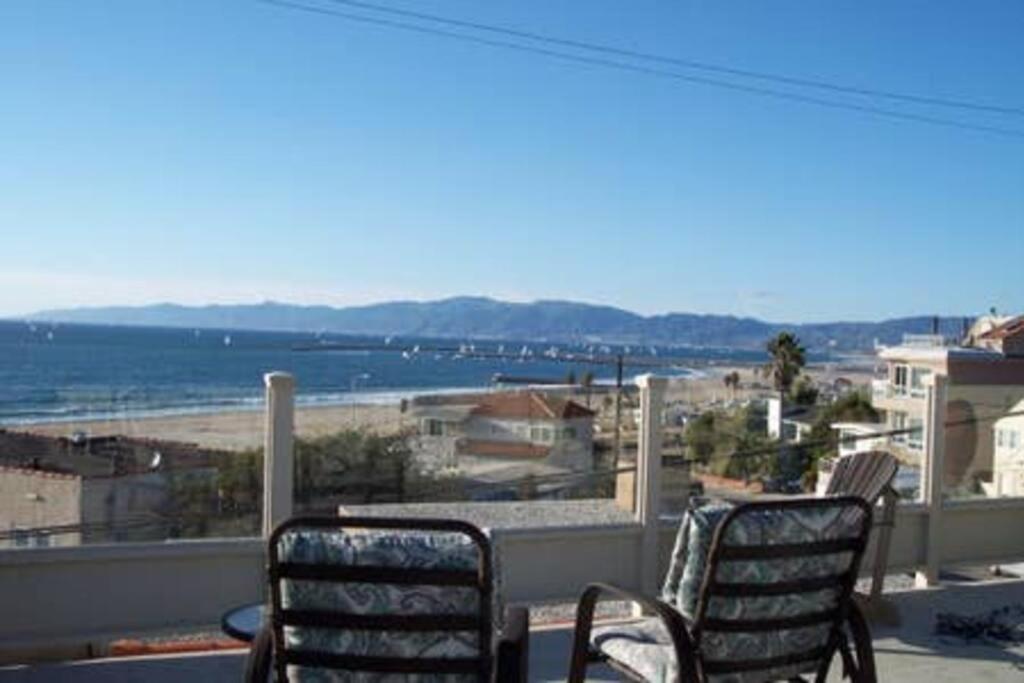 Incredible Los Angeles Beach Home with Amazing Ocean Views photo 3