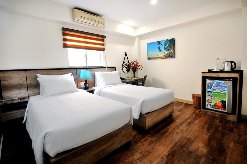 Khách Sạn Golden Lotus - Sen Vàng 