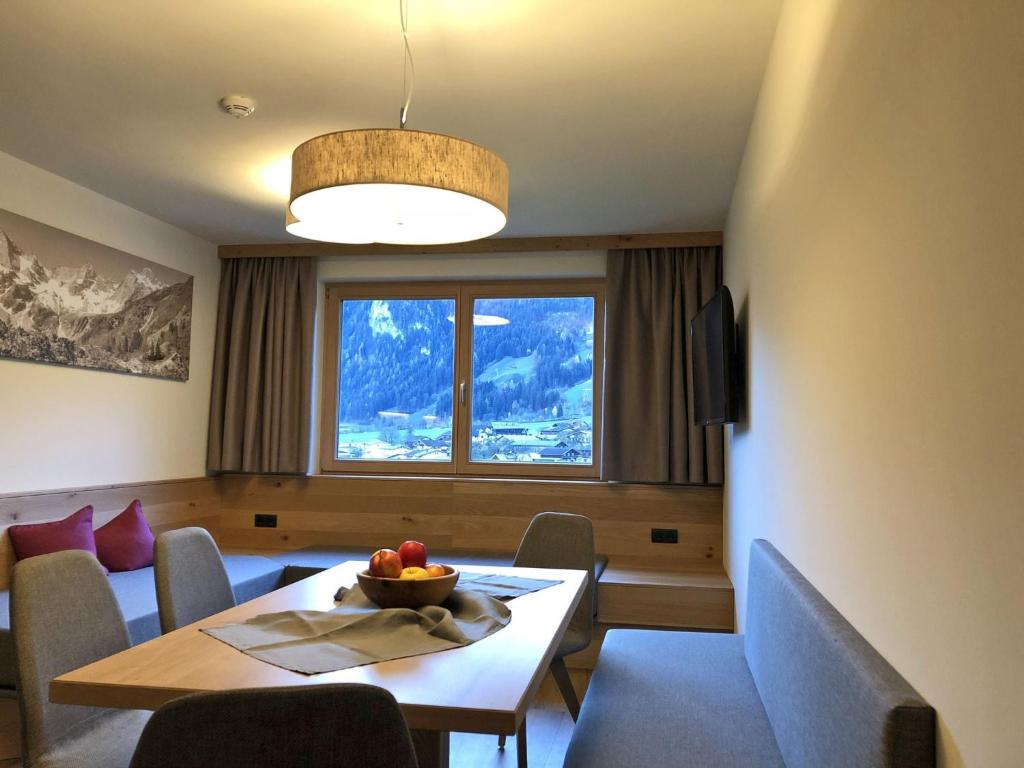 Modern Farm House in Schwendau Balcony photo 4