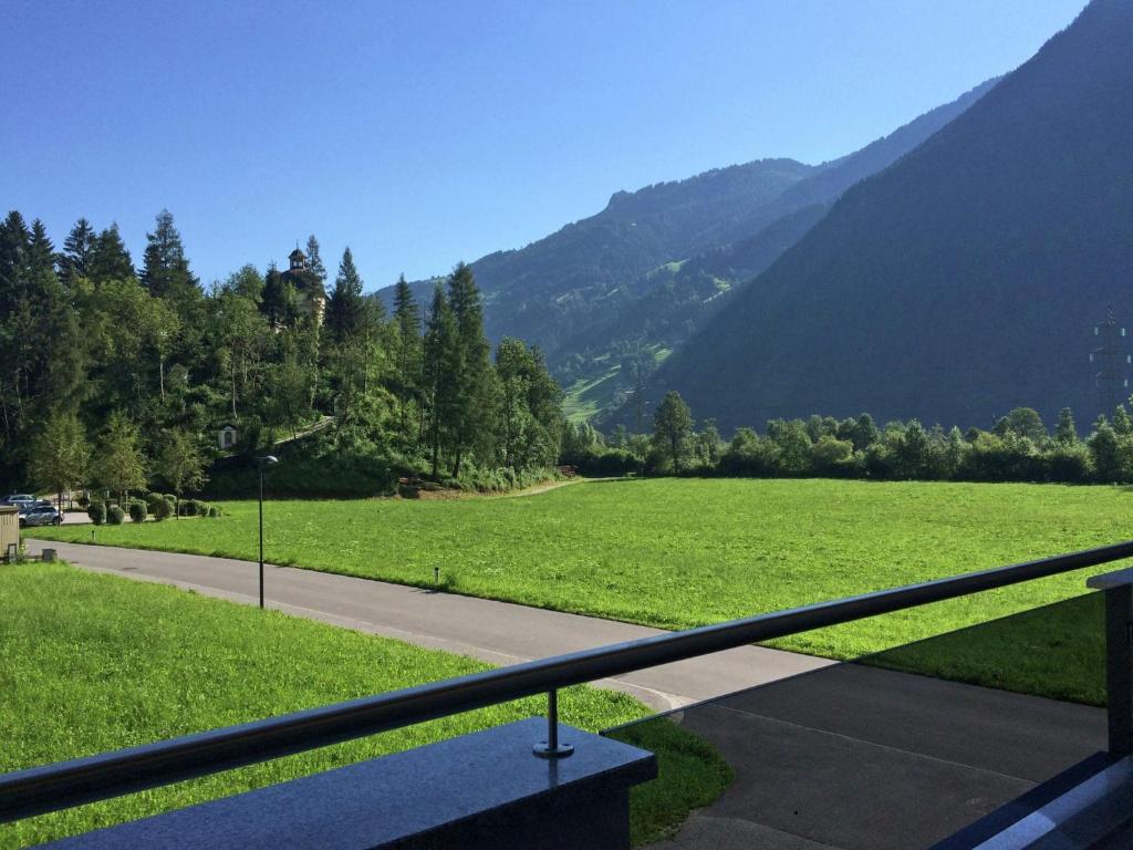 Apartment near the ski area in Mayrhofen photo 2