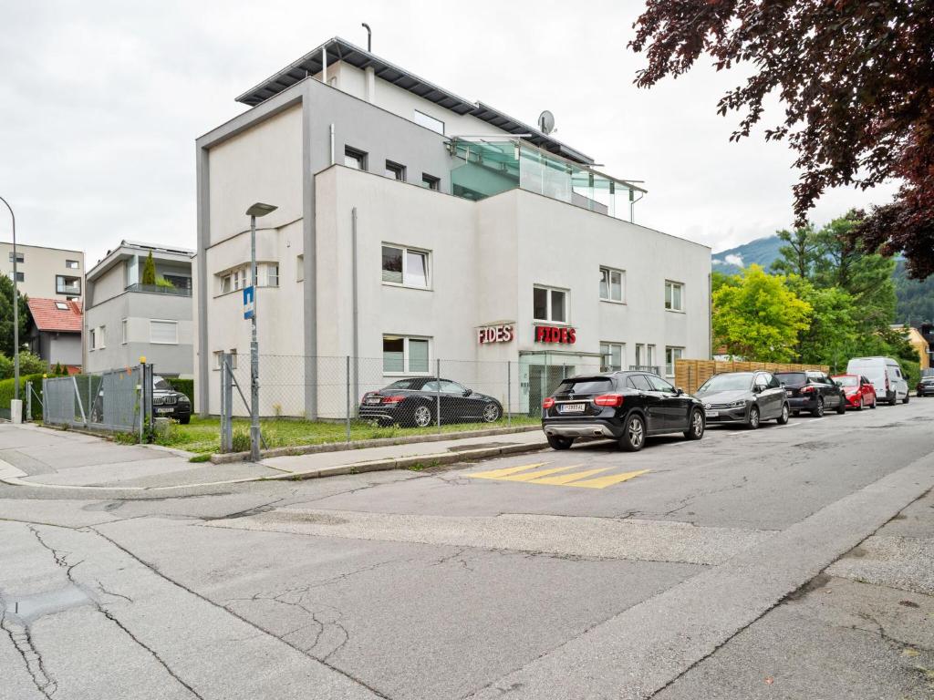 Apartment in Innsbruck near the golden roof photo 2
