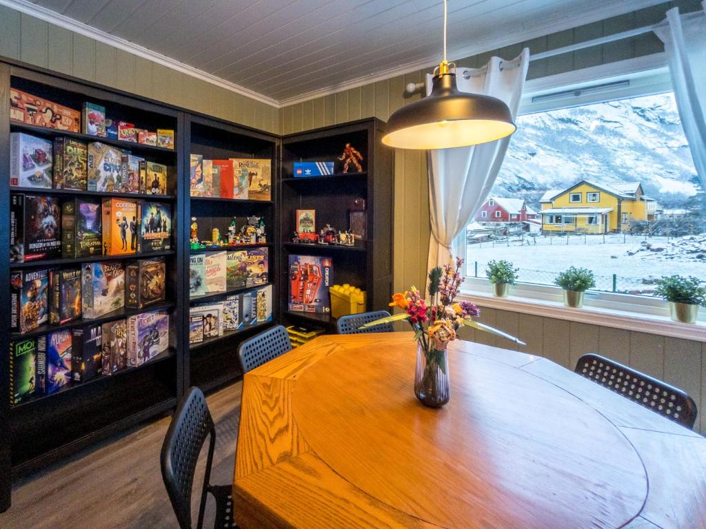 Two bedroom apartment in beautiful Flåm valley photo 1