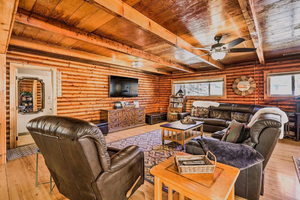 Dog-Friendly Kings Beach Log Cabin with Hot Tub! photo 4