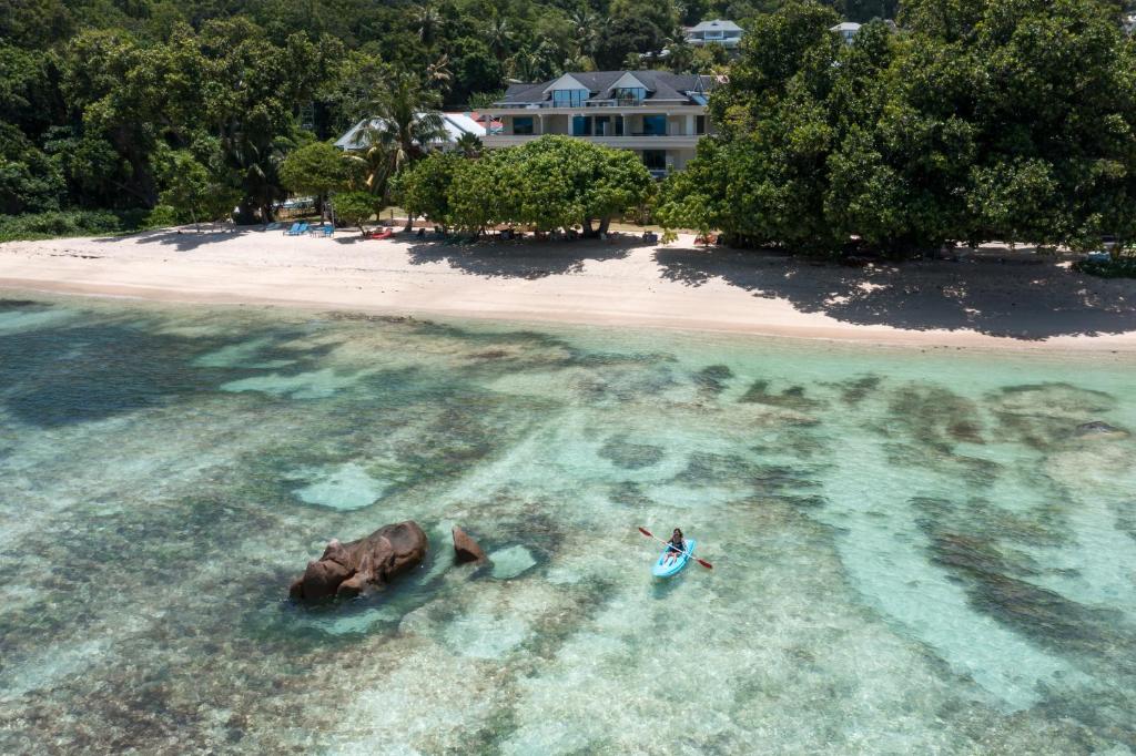 Crown Beach Hotel Seychelles photo 3