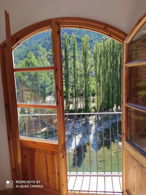 casa sobre rio Noguera Pallaresa photo 4