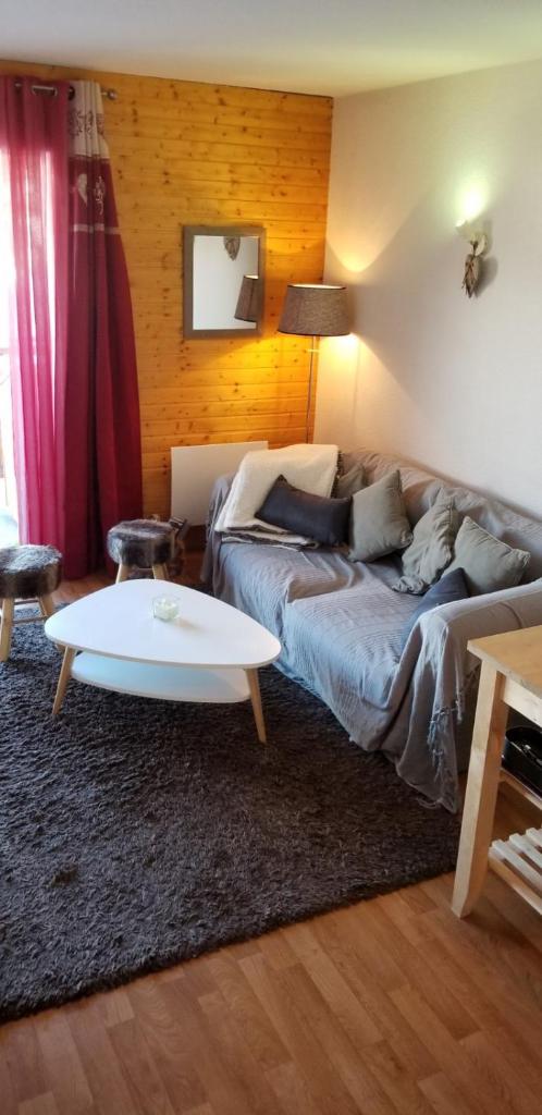 Au Centre de la station de ski de Valfréjus - appartement 4-6 personnes photo 3
