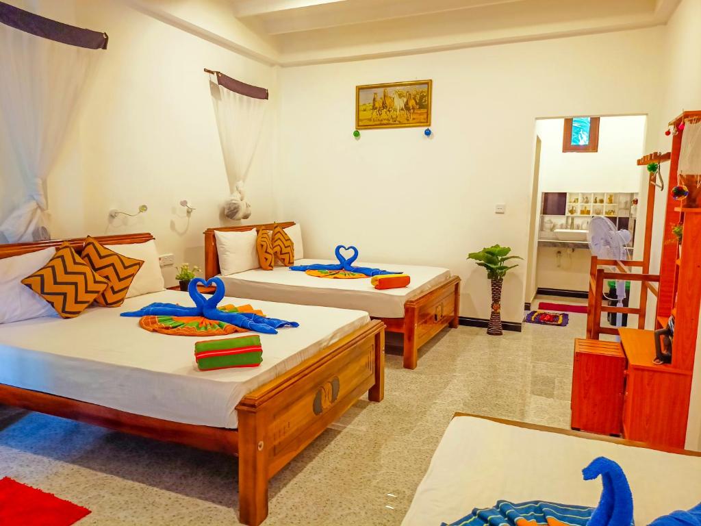 Sigiri Tarushan Home Stay photo 1