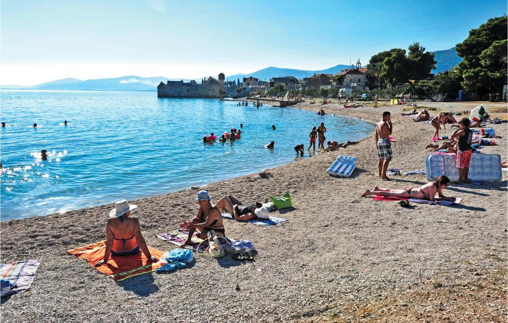 Nice Apartment In Kastel Gomilica With 2 Bedrooms And Wifi photo 4