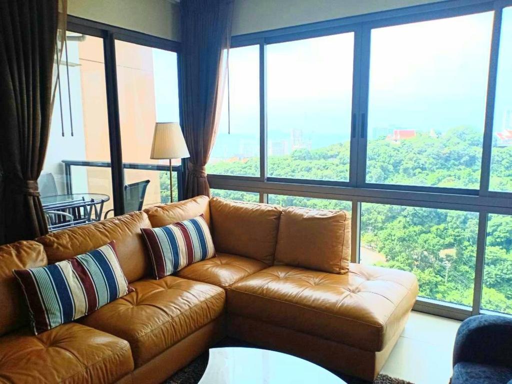 Two Bedrooms 31st Floor 100 Pattaya Bay Seaview photo 3