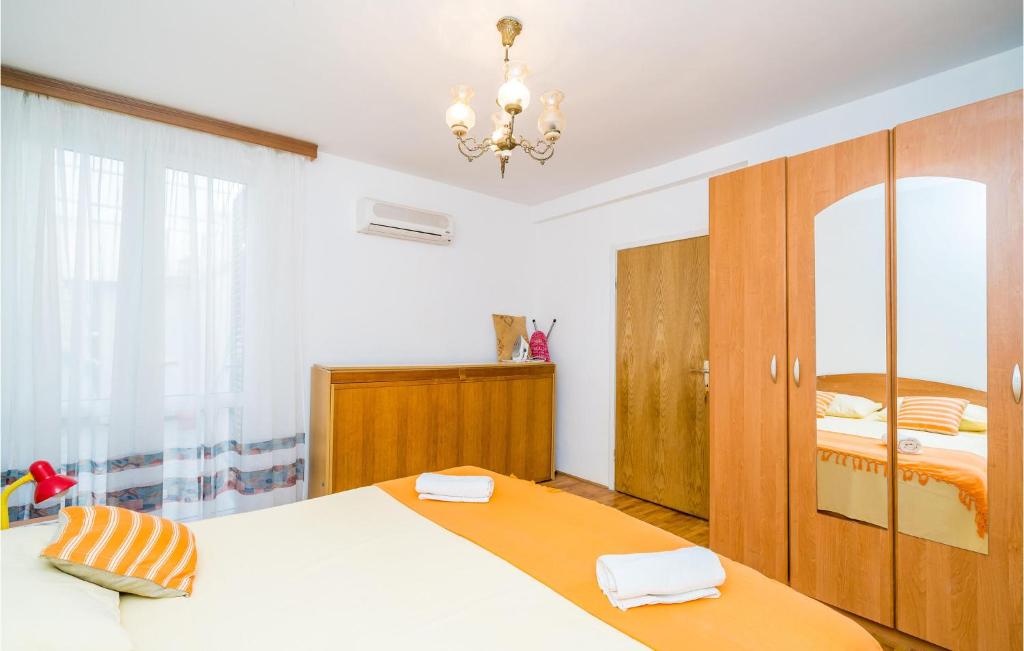 Stunning Apartment In Dubrovnik With 1 Bedrooms And Wifi photo 3