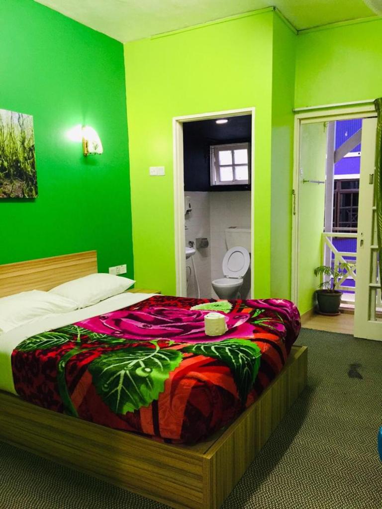 Rose Haven Hotel