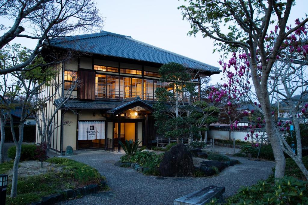 NIPPONIA HOTEL Ozu Castle Town photo 4