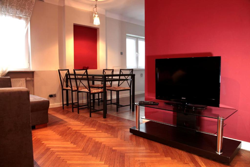 Апартаменты (Апартаменты в пентхаусе), Key Apartments Chmielna