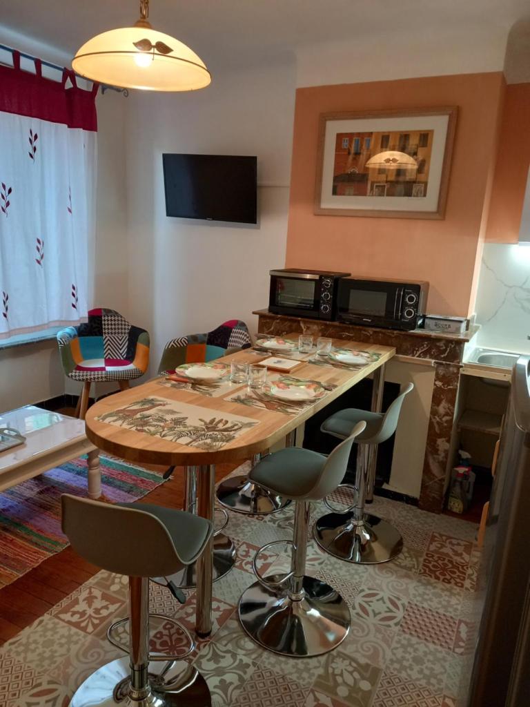 L'OCCITANE appartement climatisé centre ville wifi netflix inclus photo 1