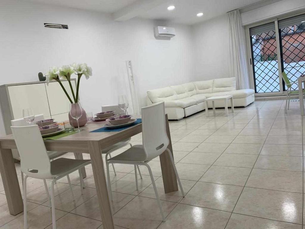 Mediterranean House Nettuno photo 4