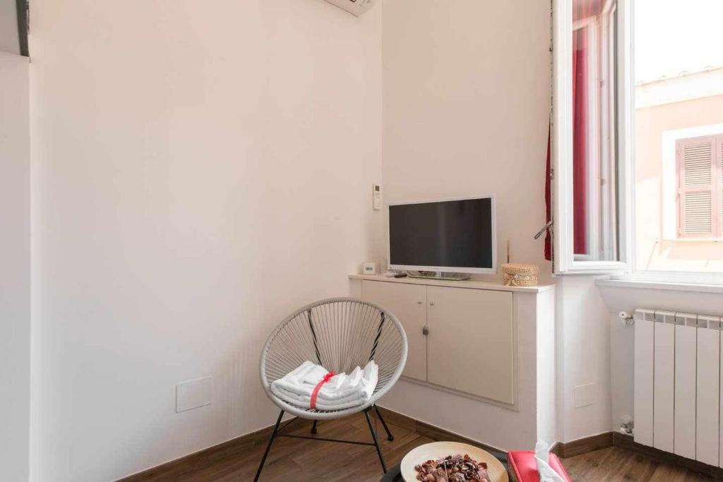 Little House in the centre Nettuno photo 3