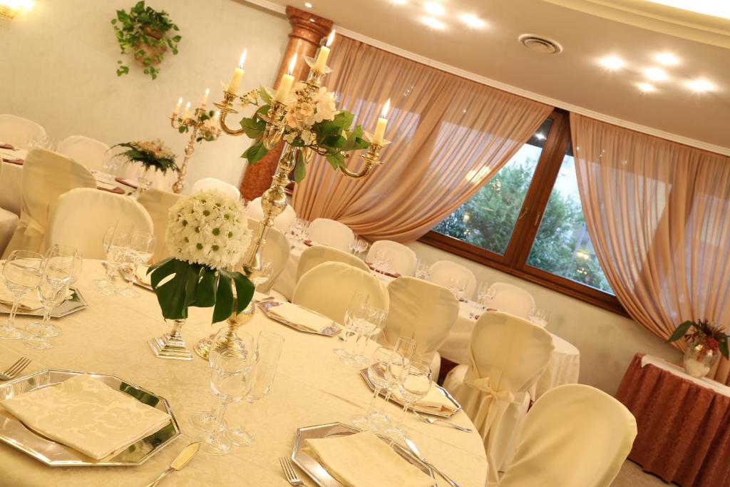 Hotel Mazzoleni photo 3
