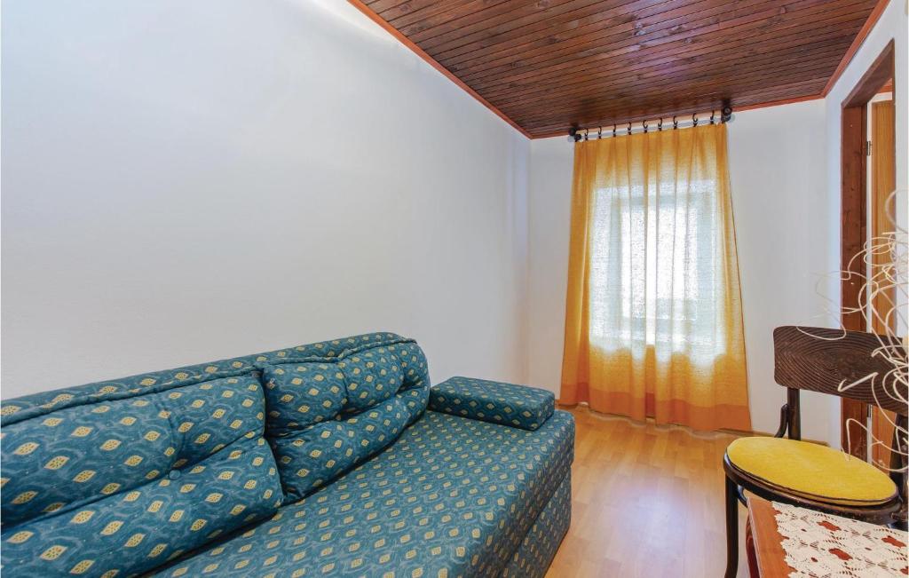 Amazing Apartment In Drivenik With 2 Bedrooms And Wifi photo 2