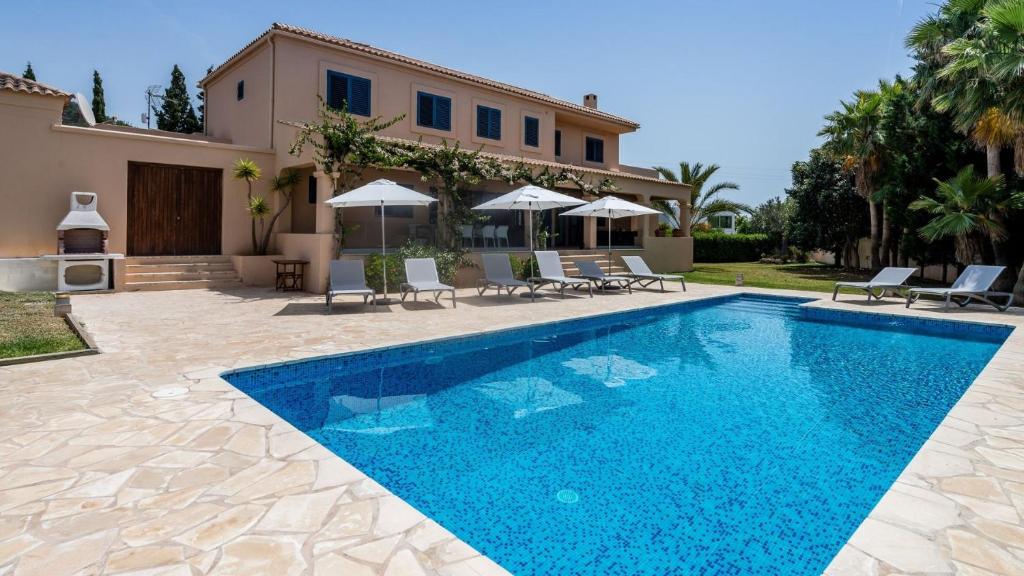 Villa Etruria close to Playa d'en Bossa photo 2
