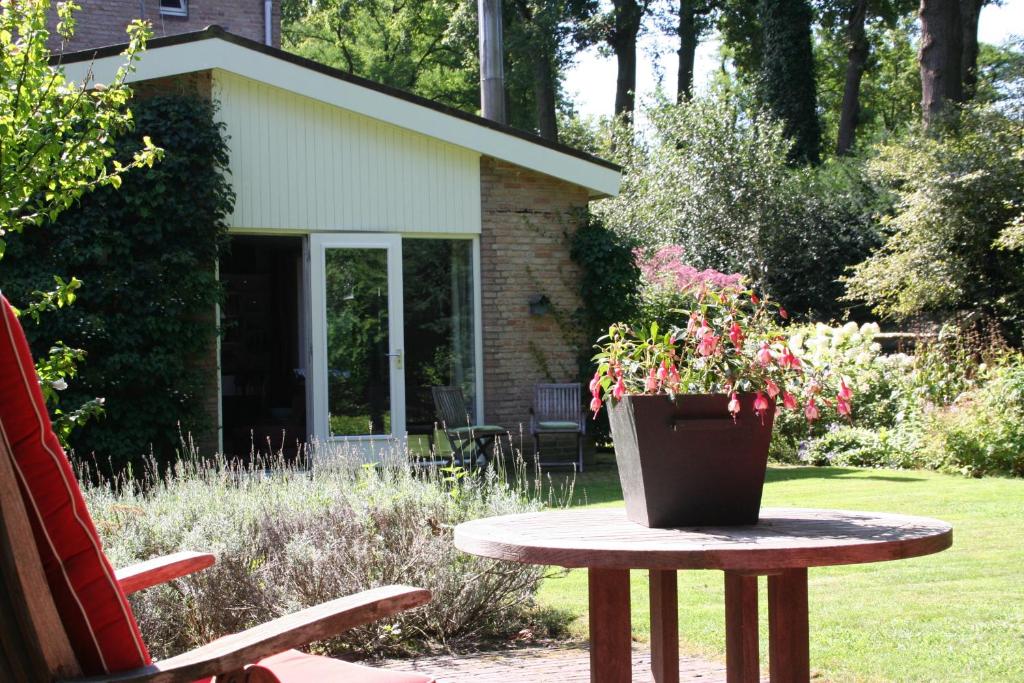 B&B Cantecleer Vught photo 2
