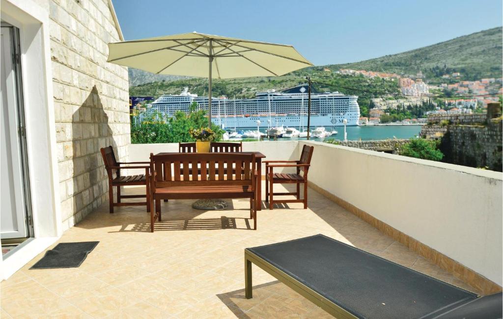 Amazing Apartment In Dubrovnik With 2 Bedrooms And Wifi photo 3