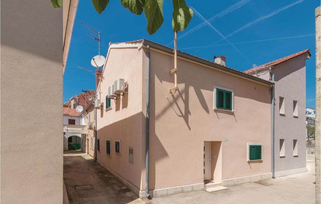 Awesome Home In Zadar With 2 Bedrooms And Wifi photo 2