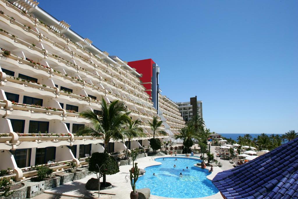 Hotel LIVVO Lago Taurito & Aquapark photo 2