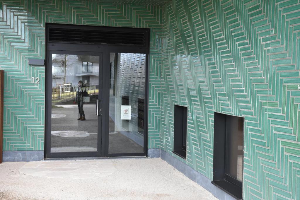 Lichtrijk 2-slaapkamerappartement met zeezicht en gratis parking photo 2