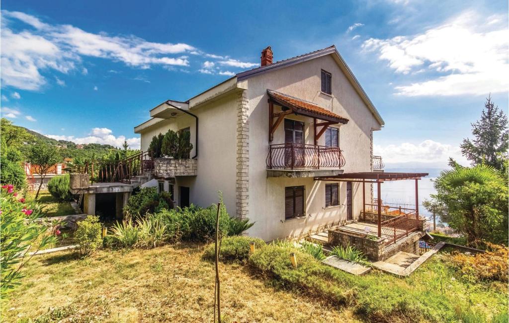 Awesome Apartment In Kolavici With 2 Bedrooms And Wifi photo 1