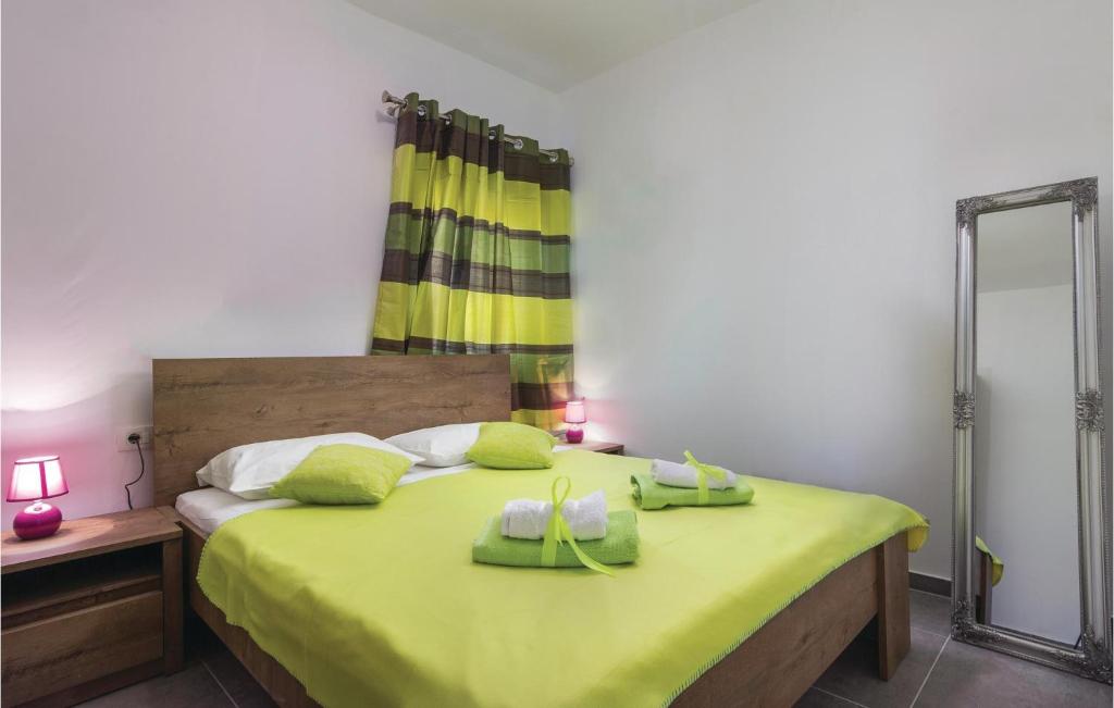 Amazing Apartment In Novigrad With 1 Bedrooms, Wifi And Outdoor Swimming Pool photo 4